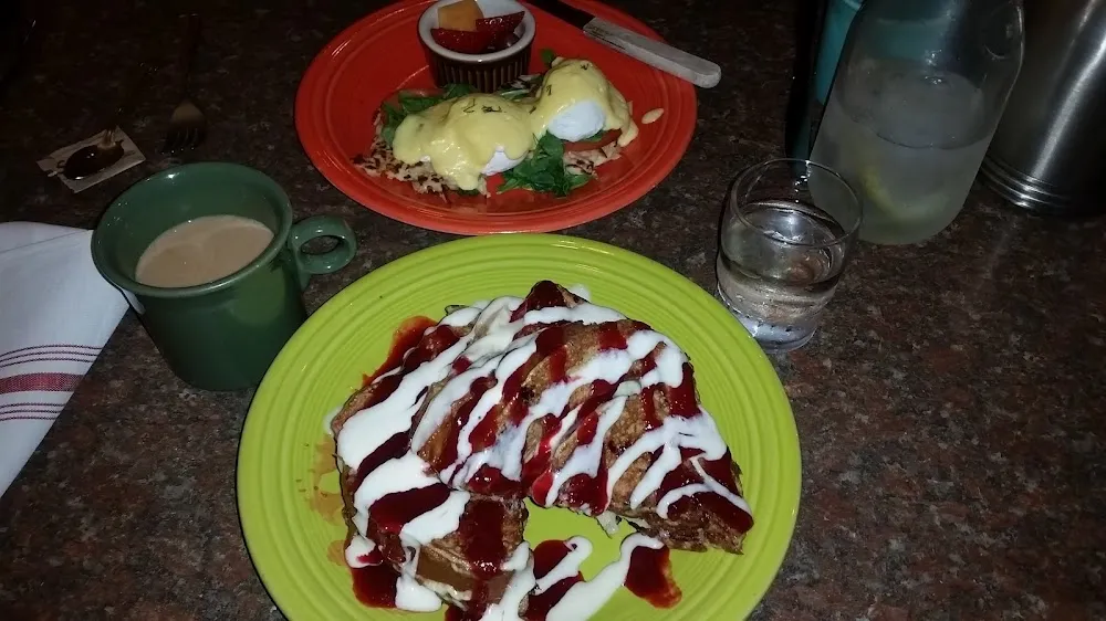 Crab Cake Eggs Benedict